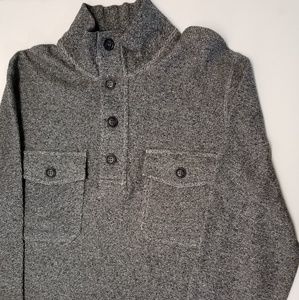 Roots‎ Canada Limited shirt